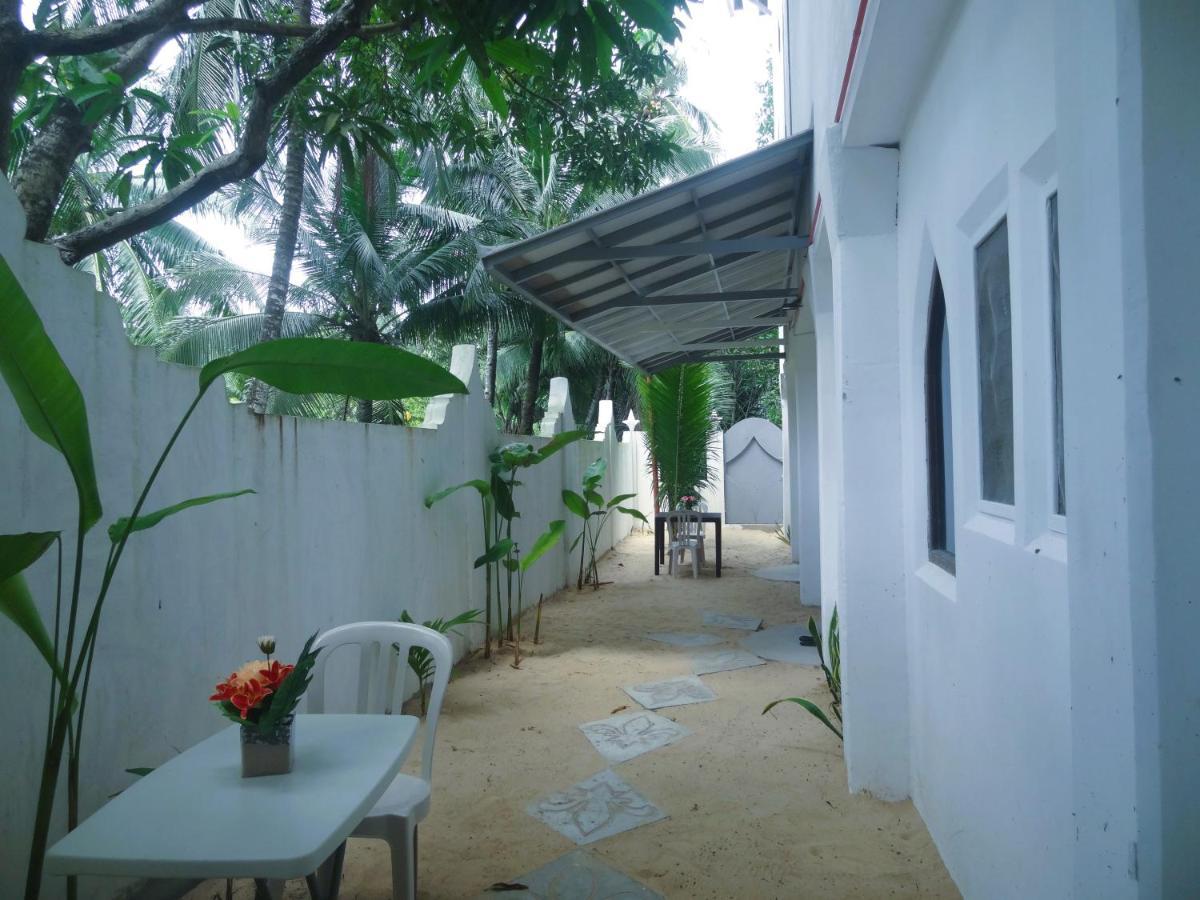 Franswa Inn 爱妮岛 外观 照片